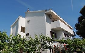 Apartments Dolac
